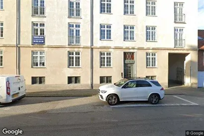 Lejligheder til salg i Hellerup - Foto fra Google Street View