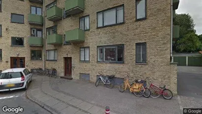 Lejligheder til salg i Charlottenlund - Foto fra Google Street View