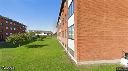 Lejligheder til salg i Taastrup - Foto fra Google Street View Lejligheder til salg i Taastrup - Foto fra Google Street View