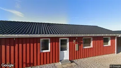 Lejligheder til salg i Rønde - Foto fra Google Street View Lejligheder til salg i Rønde - Foto fra Google Street View