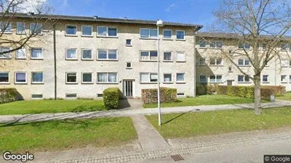 Lejligheder til salg i Taastrup - Foto fra Google Street View Lejligheder til salg i Taastrup - Foto fra Google Street View